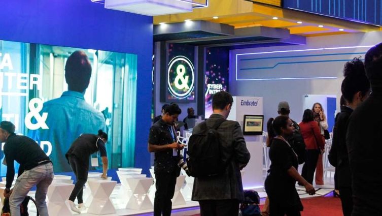 Implementar omnichannel é investir em tecnologia, processos e pessoas para garantir a satisfação do cliente