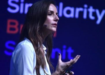 Imagem de Alessandra Zonari, participante do SingularityU Brazil Summit