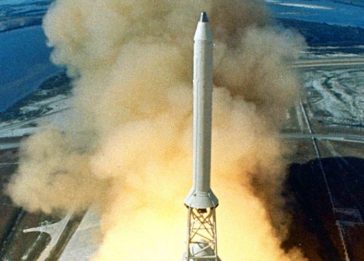 Lançamento da Apollo 11 no espaço
