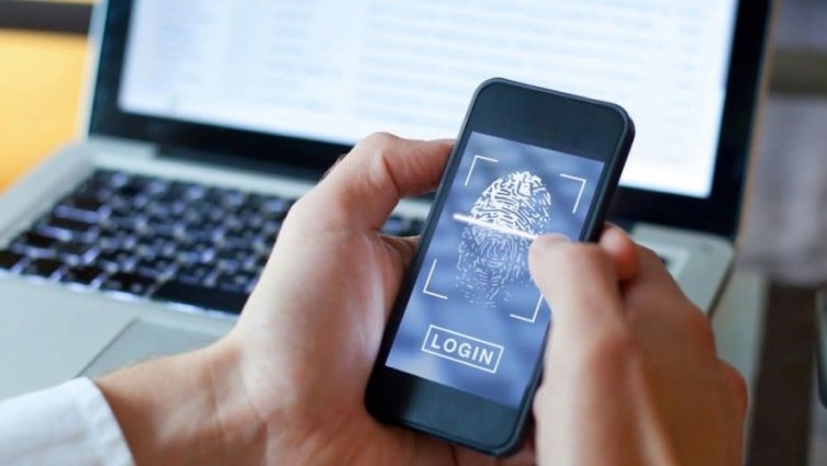 Como será o acesso dos funcionários aos dispositivos de uma empresa