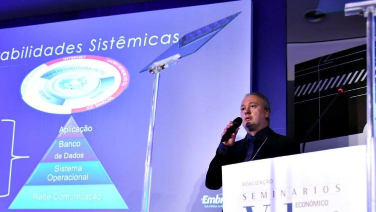 yanis stoyannis, da embratel, palestra sobre lgpd e os desafios de adequação para as empresas