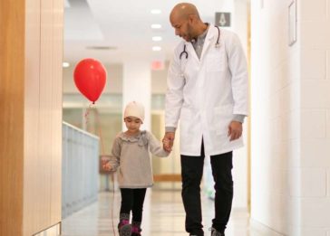 Descubra como um hospital infantil aprimorou a experiência do paciente com um atendimento digital
