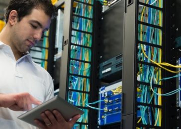 Como uma pesquisadora brasileira encontrou a conectividade de fibra óptica mais rápida do mundo?