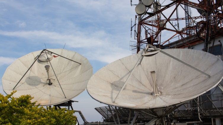 lei de antenas