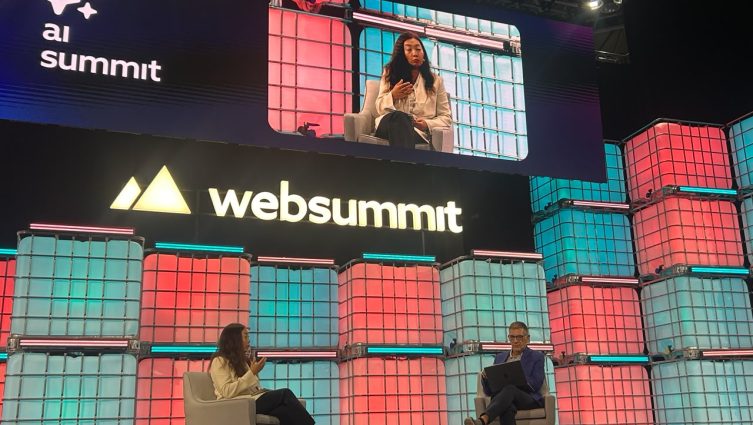 Cathy Li fala sobre IA e envelhecimento populacional durante o Web Summit Rio 2026